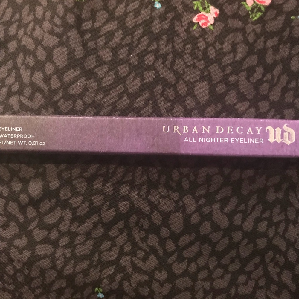 Urban Decay All Nighter Eyeliner Perversion